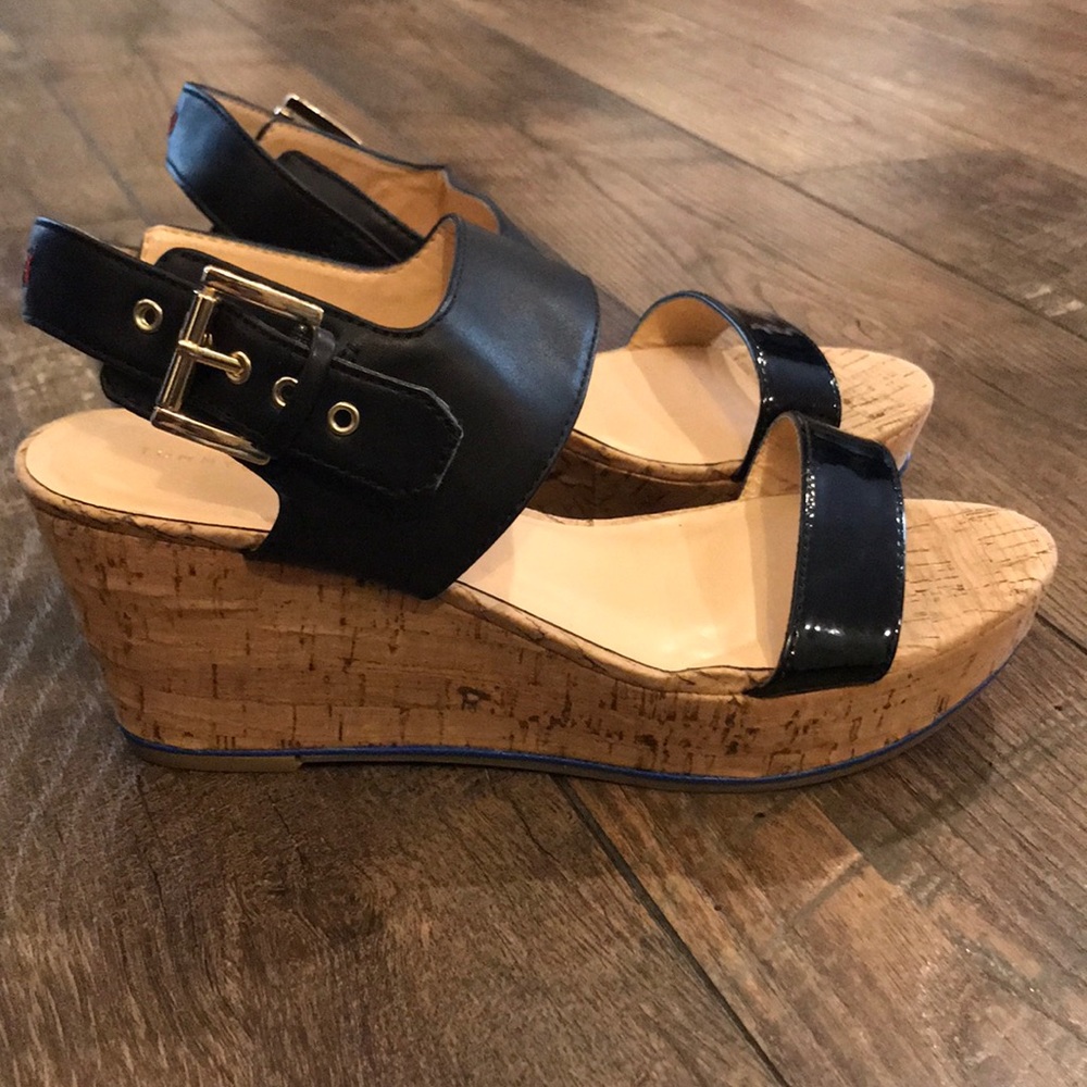 Tommy Hilfiger Wedge Platform Sandals - Picture 2 of 5